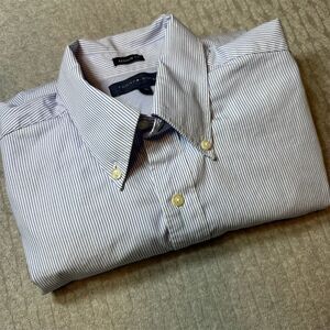 Tommy Hilfiger Men's Blue Striped Long Sleeve Button-Up Shirt Size 34
